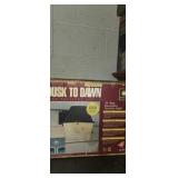 Regent dusk to dawn 70 w decorative security