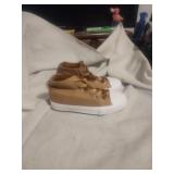 Tan 5.5-6 kids Converse Like ShoesBrand New