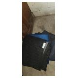 3 nice packingn/moving blankets