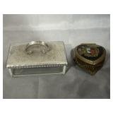 Glass trinket box with metal lid 6x4 and small