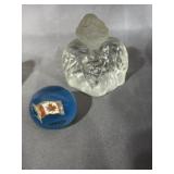 Angel and Canada glass paperweights 3.5' & 2'