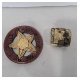 Masonic wall hanging 4in and small carved