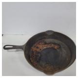 Griswold cast iron no 7 skillet
