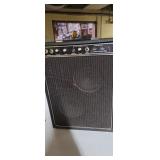 Teisco Checkmate 66 gutaur amplifier