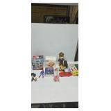 Lego figurines , vidiyo Lego set, toast lamp and