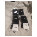 4 Pairs Of Nike Socks