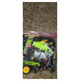 1 gallon zip lock bag full of Lego parts