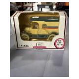 1/25 Ertl Ford New Holland 1917 Ford Model T