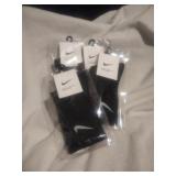 4 Pairs Of Nike Socks