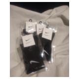 4 Pairs Of Nike Socks