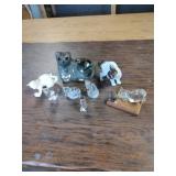 Group of glass and ceramic cat figurines. Makers