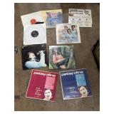 Country music vinyl LPs Patsy Cline, Hank