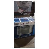 Frigidaire 250sq ft 6500 btu new in box air
