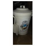 Metal painted bird seed bucket with scoop and