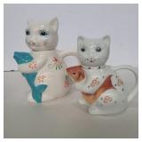 2 lucky cat and kio fish teapots 5.5in and 6.5in