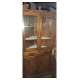 Corner display hutch with storage 38wx26x26x76h