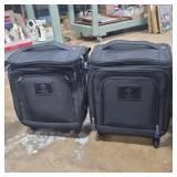 2 rolling grand world voyage carry on suitcases