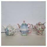 3 teapot/teacup sets
