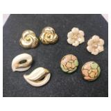 Vintage gold tone enamel post earrings