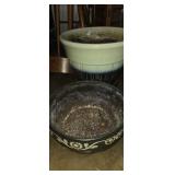 2 decorative Ceramic plant pots