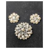 Weiss  clear / white rhinestone brooch w/