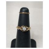 10K gold ring White Stone and tiny baby ring size