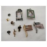 2 brooches picture frames flags