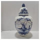 Blue delft covered jar 12in