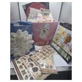 Scrapbooking Ensemble