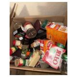 Kitchen Spice cabinet Load Peppercorns, Canola