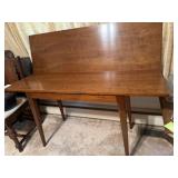 MCM Dunbar 4 leg Folding Table  34" open 17"