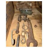 Clove Hitch, Tractor Wrench, Hook, Handle,