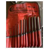 Snap on punch set for roll pins PPR712K