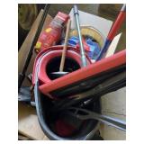 Vehicle cleaning tools, and cleaners
