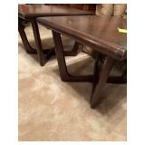 Set of 2 End Tables 27" x 21" x 19"