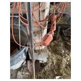 Pry Bar, Spade and Pivoting Hanging Extension