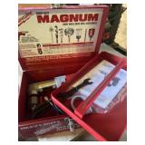 Milwaukee heavy duty magnum right angle drill