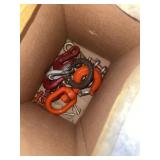 Various metal chain hooks