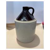 Stoneware Jug 7ï¿½x11ï¿½