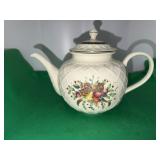 Lenox Tea Pot Holiday Tartan