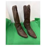 Womenï¿½s Cowboy Boots Size 7