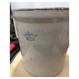 6-gallon Robinson Ransbottom Pottery stoneware