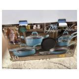 New in Original Box Pioneer Woman Vintage Speckle