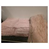 Pink Blankets and Rugs