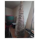 Grapevine Christmas tree 5