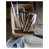 Shelving brackets