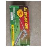 Central Pneumatic Air Grease Gun new in box