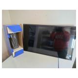 32 "Vizio tv no remote new in box 16" blast onn