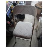 4 folding chairs