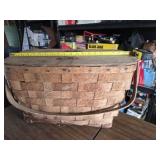 Wicker picnic basket